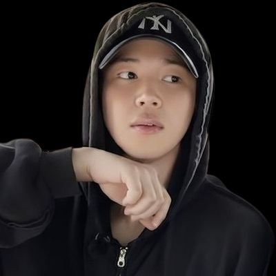 ggukiemiimi's profile picture. 