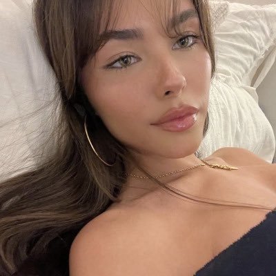 mbslocket's profile picture. 'locket' 1.16 | fan account