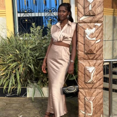 MbikangR's profile picture. 