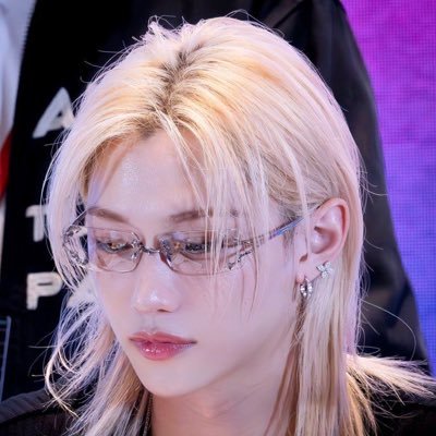 cynxt_nx's profile picture. • .𖥔 ݁ ˖🎱✧˖° ✩｡♪ | - 스키즈 사랑해. | 황필🎳- fan account