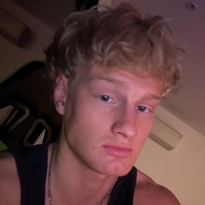 liammlust's profile picture. LIVE STREAMING ON MY OF EVERY SINGLE DAY, COME GET FERAL X (Link below) ;)