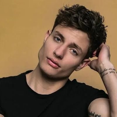 Mattrifemn's profile picture. 