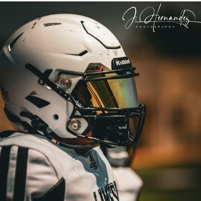 ZAVIEN_CASILLAS's profile picture. Lamesa High School `28 | OL | R&L Tackle | 6'3 250 lbs | 5.0 40 | 806-601-1198