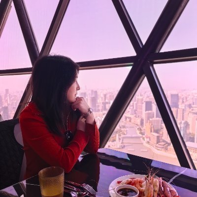 ocBHm5wjrl2YuzE's profile picture. 