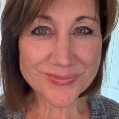 marecella11's profile picture. 