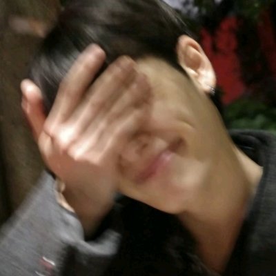 zeealume's profile picture. to whom it may concern