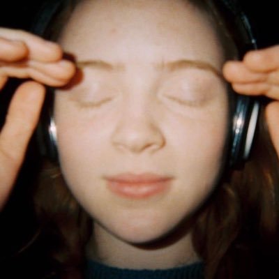 iampunkified's profile picture. just a girl who talks about her interest