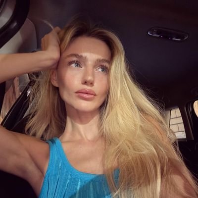 AvaGrace010's profile picture. I make money trading crypto, and With that money I always go shopping, eat at different restaurants And I want to travel to different places.