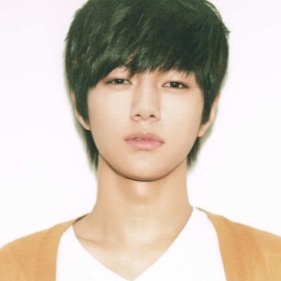 whatislovenm's profile picture. 