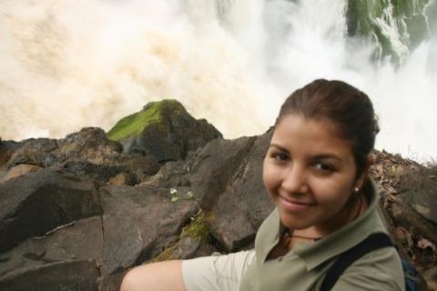 Periodista con vocación. Actualmente no trabajo en ningún medio de comunicación. Mamá de Sophia y amante de los animales.