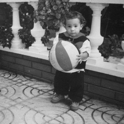 ainhoalopezr8's profile picture. pro basketball player @unigirona #24 | @24segons ambassador | fuck cancer 💚 @donarsang