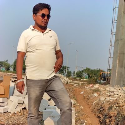 rjha90510's profile picture. 