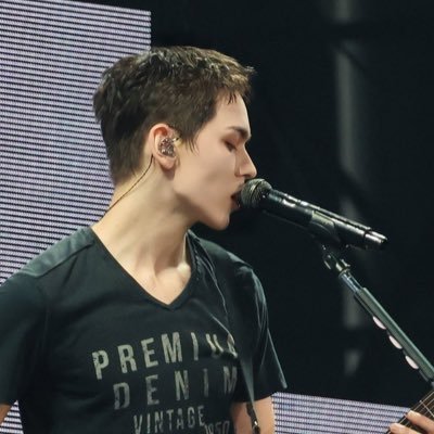 bearnonie_chews's profile picture. ౨ৎ ⋅˚₊  seventeen | itzy | le serrafim