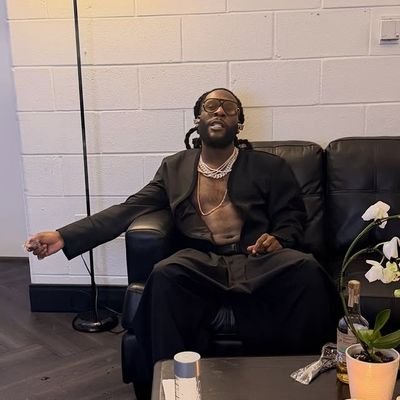 kutiomofela7g's profile picture. MUSIC LOVER💯(BURNA BOY
🦍, CHELSEA, ADONITOLOGIST)
🫂💙