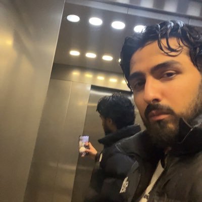 nemodric's profile picture. Depressed AC Milan fan🚬