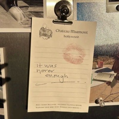 solsticeangell's profile picture. 🪽