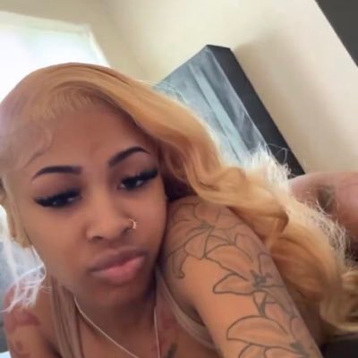 qween_splash's profile picture. 𝐒𝐎𝐋𝐎 𝐂𝐑𝐄𝐀𝐓𝐎𝐑 ✨𝐀𝐒𝐊 𝐅𝐎𝐑 𝐅𝐓/𝐌𝐄𝐍𝐔 / 𝐍𝐎 𝐌𝐄𝐄𝐓 / 𝐍𝐎 𝐂𝐎𝐋𝐋𝐀𝐁  🔞