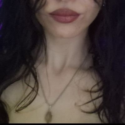 urgod_emma's profile picture. 