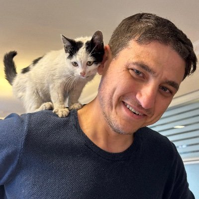 sametatdag's profile picture. Co-founder @PrisyncCom