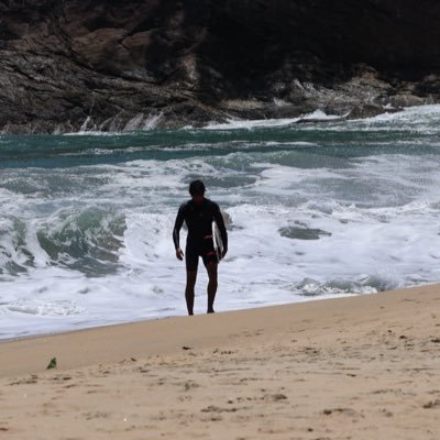 gianzampieri's profile picture. Free Surfer “Waves are gifts from God” 🏝 🌎