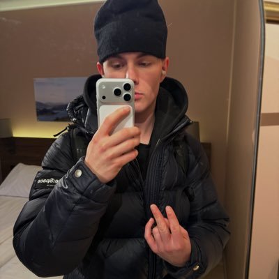 trippy4Kcs's profile picture. 21🇳🇴🇸🇪 CS2 Player and Skins enjoyer / collector✌️😁