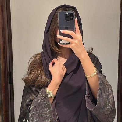 llvcx11's profile picture. 