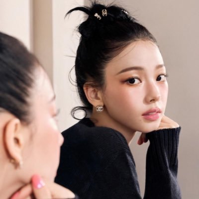 Kawina's profile picture. Personality Traits: Princess.