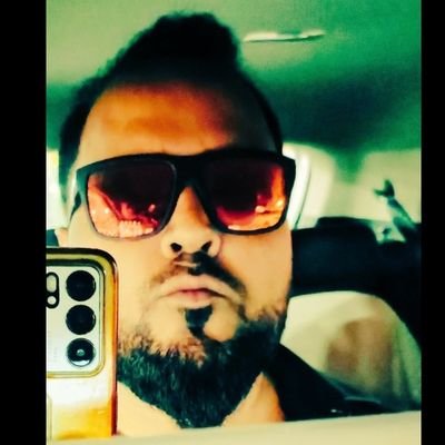 tru_indiann's profile picture. Diehard Romantic | Default Sarcastic | Laughter Therapist | Facts Junkie | Fitness Expert | Proud Sanatani | Mahadev Bhakt 🕉️ |
