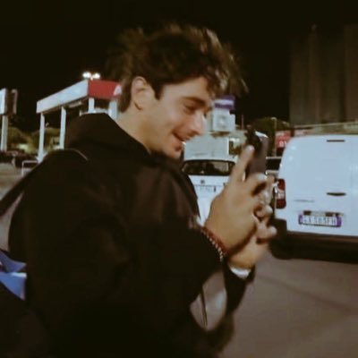 IecIxrc's profile picture. Die for me, brother.