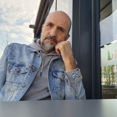 AYDIN_AK131's profile picture. * Ya gidip yaşamalı, ya kalıp ölmeliyim ..*
TÜRK ⚜️🐺🦅🪻  FB 🇹🇷🇦🇿🇧🇦