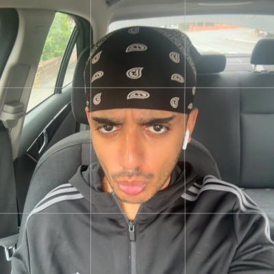 moeezmazharrr's profile picture. follow da new account @moeezmazharr