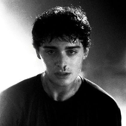 maplletreeway's profile picture. will byers defender                                                                                 
dnp | stranger things | sinjin drowning | taylor swift