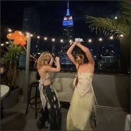 Hovno1722643's profile picture. Bloom where you are planted.