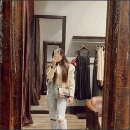 Karim7461710381's profile picture. Grace in her heart and flowers in her hair.