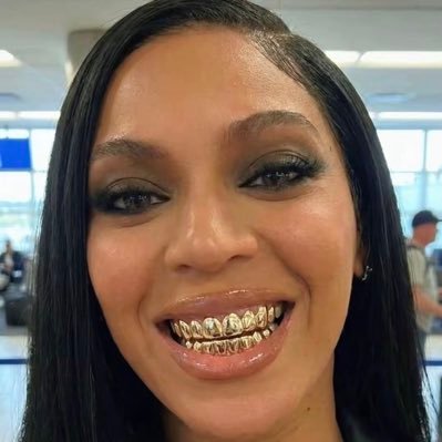 missgudpuss76's profile picture. Riches jeunes et célèbres #JusticepourRyan