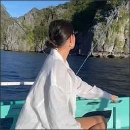 Damien119329637's profile picture. She turned her can'ts into cans and her dreams into plans.