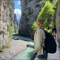 Mathias1517962's profile picture. I’m not weird. I’m limited edition. 🦄🎨💎