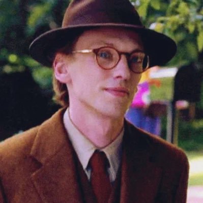 lillardism_'s profile picture. ୨ৎ ⋆.˚﹕ geek. literacy genius. fangirl .ᐟ ༘⋆ check pinned , lover 𖦹ׂ ໒꒰ྀིっ˕ -｡꒱ྀི১