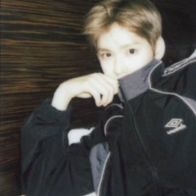 deramilee's profile picture. @ mars,