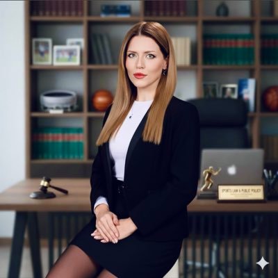 denizakb33's profile picture. 