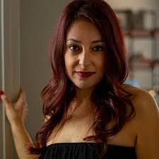 MannMarni3's profile picture. USA Today best-selling & Audie® Award-winning author 📚 | Crafting stories of love, mystery & passion | Sarasota 🌴 | Wine, boating & books