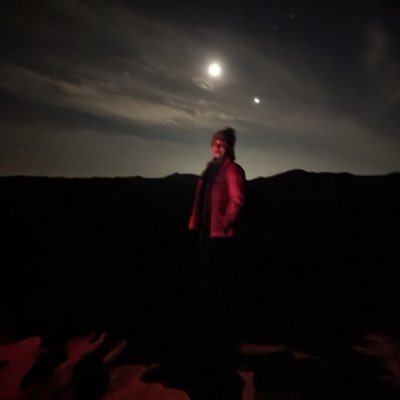 kashksabbb's profile picture. بیابانی در حومه ی دماغه ی امید نیک..