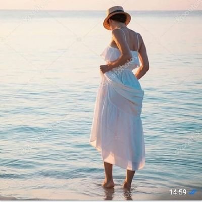 AnaAnalia125's profile picture. ⚘️ Abrazando La vida ! ❤️

🌷Mi cuenta !💦💦💦💦💦💦💦💦💦💦

Hay silencios que hablan ❤️

Palabras que no dicen nada
🌷NO DM.🙏