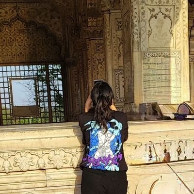 poohthebear0's profile picture. Carpe diem