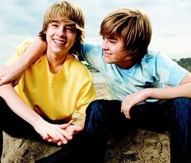 Hey. My blog is http://t.co/GFKfOz21we . Hej jestem największą fanką braci Sprouse 3 Kocham ich :***