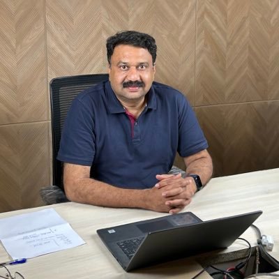 ashish_jadhao's profile picture. Journalist | Editor, Lokmat Videos | Earlier worked with Zee24Taas, IBN-Lokmat, Loksatta, Lokmat | This is my open space | Don’t judge me on my tweets |