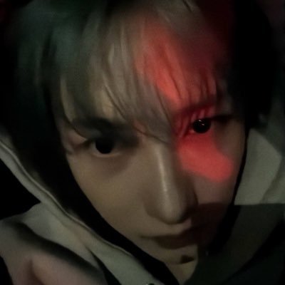 asterscene's profile picture. +18 | dnf