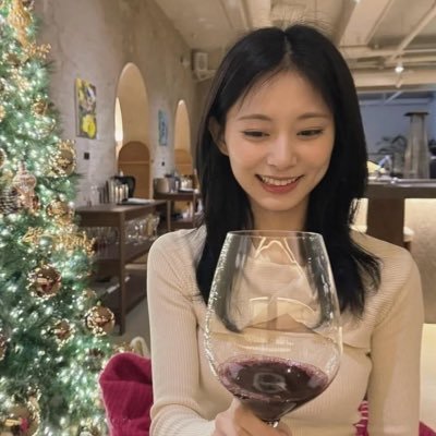 lollipoppzzz's profile picture. ⠀ 그녀가 미소 때, 그녀는 매우 귀엽다🎀 ⠀danik 🫧⠀ 쯔위 💙⠀🍀wy ⠀satzu🐹 💜💙 lunar🐣🐼🤍❤️‍🩹⠀ ⠀ ⠀ ⠀ ⠀ ⠀ ⠀ ⠀ ⠀ ⠀ ⠀ ⠀ ⠀ ⠀ ⠀ ⠀ ⠀ ⠀ ⠀ ⠀ ʕ•̫͡•ʔ ૮꒰ྀི∩´ ᵕ `∩꒱ྀིა