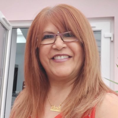 LeedSTUnited's profile picture. #LUFC4EVA 💙💛 Love a good laugh. Follow me on Instagram: kayleeds4life. I love cooking, but I’m no #MasterChef ❌NO DM’s please❌