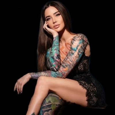 VenomousRoseJRK's profile picture. ꨄHer touch is like a drug, but her lips are to die for. Venom running through her veins - Who is she?
 {ᴹᶜᴿᴾ18+ #ᶠᴵᴱˢᵀᵞ #ᶠᴬᴷᴱ - }